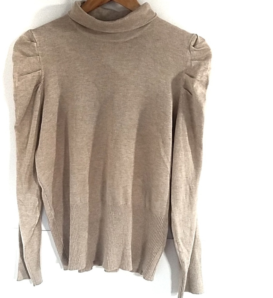 Joseph A.  long leeve top. Size PL, tan